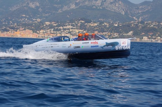 Lees meer over het artikel Reeuwijker Rick van Weelden wint met waterstofboot in Monaco