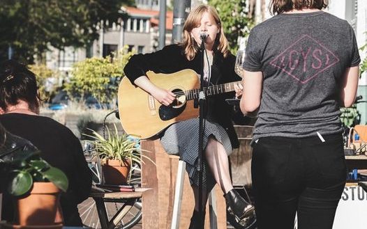 Lees meer over het artikel Popronde Woerden – gratis muziekfestival in de binnenstad van Woerden