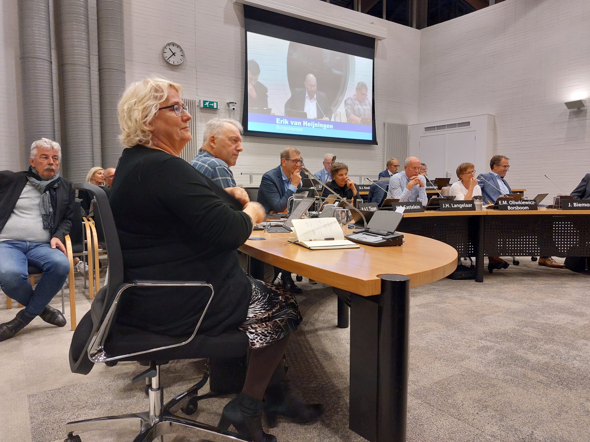 Lees meer over het artikel Sluitende begroting en eerste ombuiging naar financieel herstel