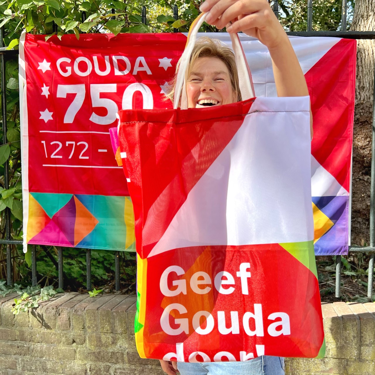 Lees meer over het artikel Van Vlag naar Tas!