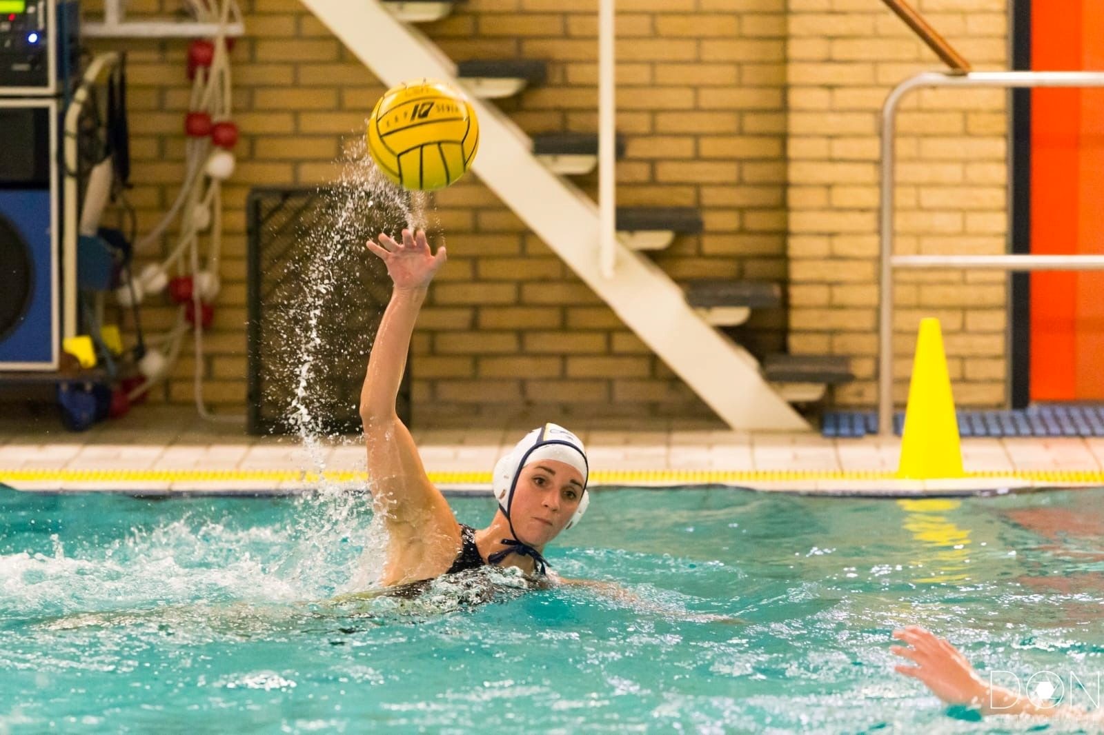 Lees meer over het artikel Winst voor dames BZ, heren spelen gelijk