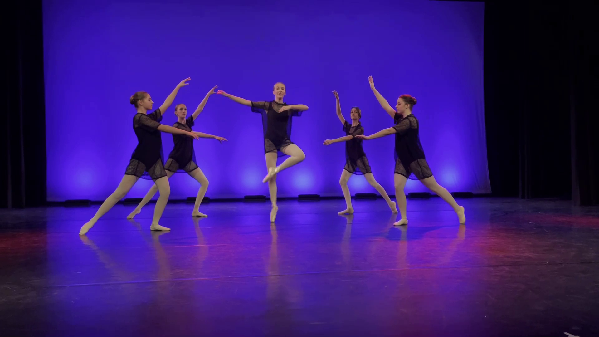 Lees meer over het artikel Dansen verbindt: eerste Run Into Dance XL een groot succes dat naar meer smaakt