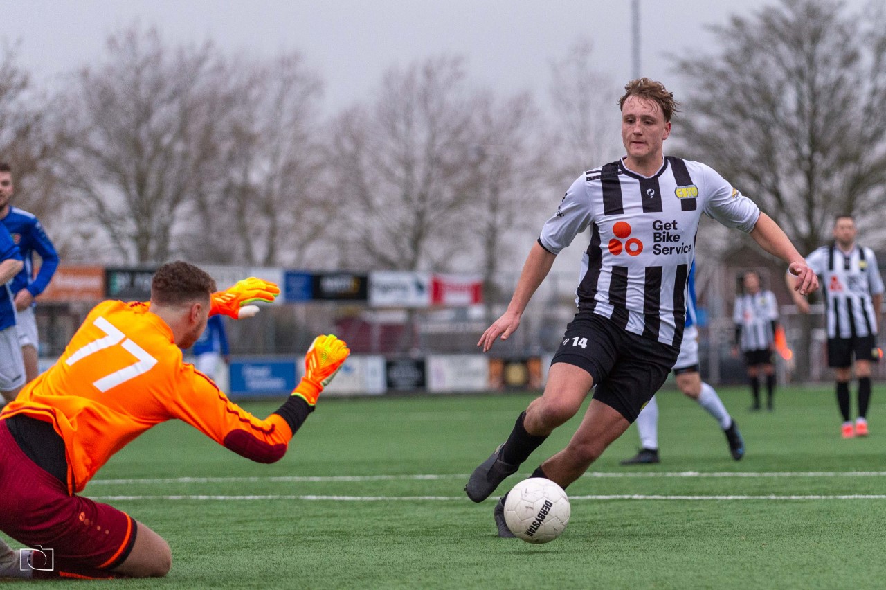 Lees meer over het artikel Revanche FC Aalsmeer pijnlijk voor ESTO