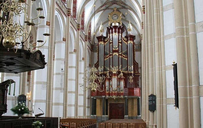 Lees meer over het artikel Streekgenoot Leendert Verduijn organist te Zaltbommel