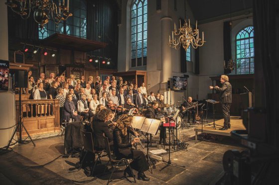 Lees meer over het artikel Indrukwekkende Paaszang door Promising Voices op Stille zaterdag