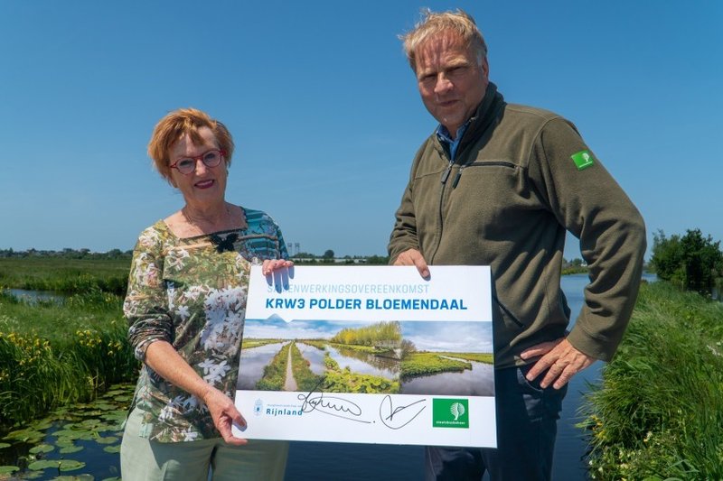 Lees meer over het artikel Natuurvriendelijke oevers voor betere waterkwaliteit in polder Bloemendaal