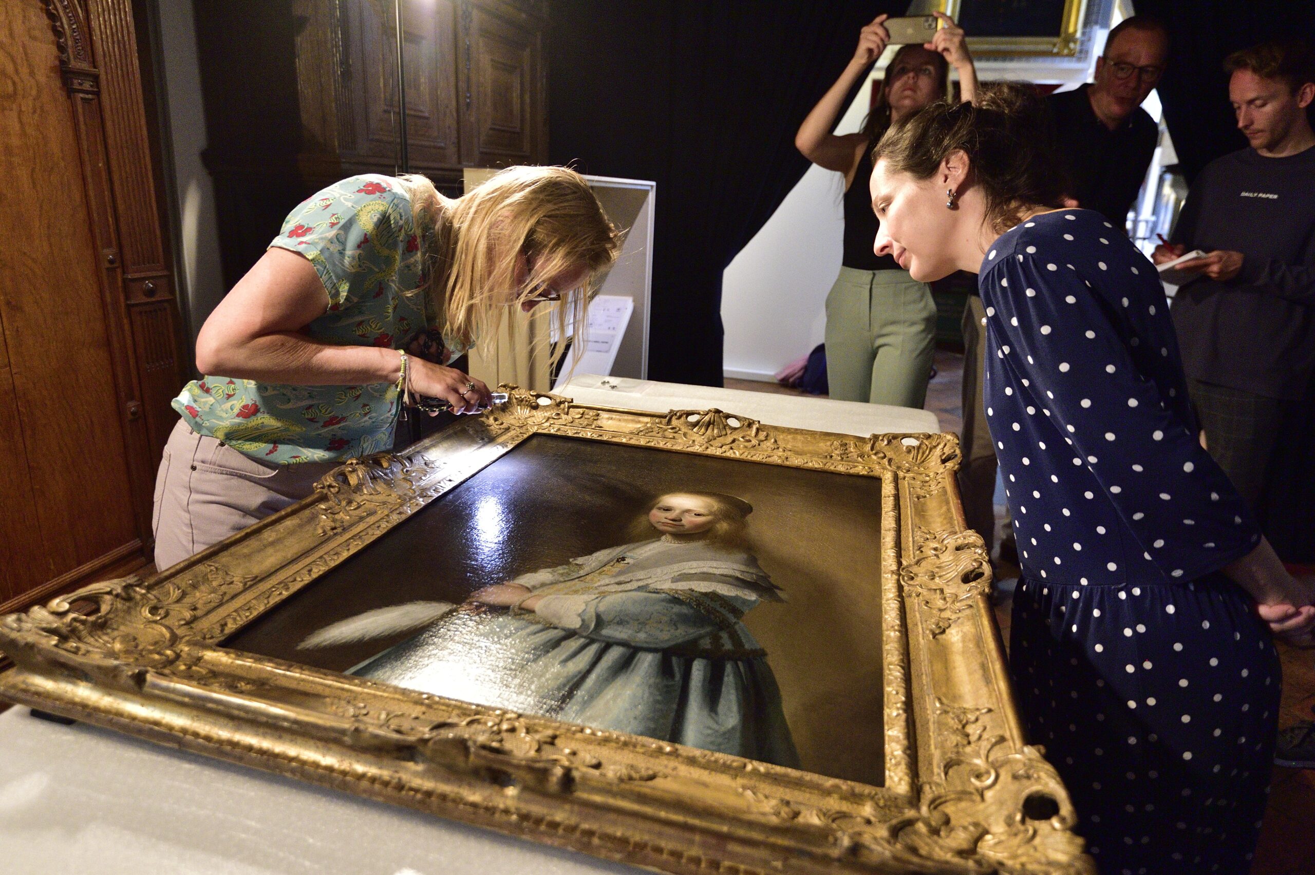 Lees meer over het artikel Drie meisjes tackelen de tijd in Museum Gouda: Match!