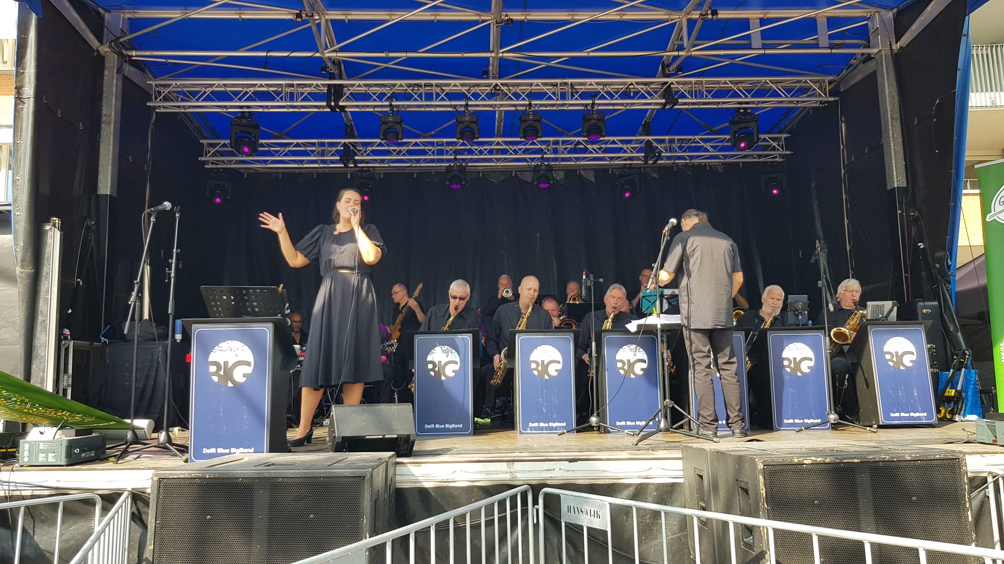 Lees meer over het artikel Succesvol ‘Momentje van Jazz’ op De Najaarsmarkt 2023