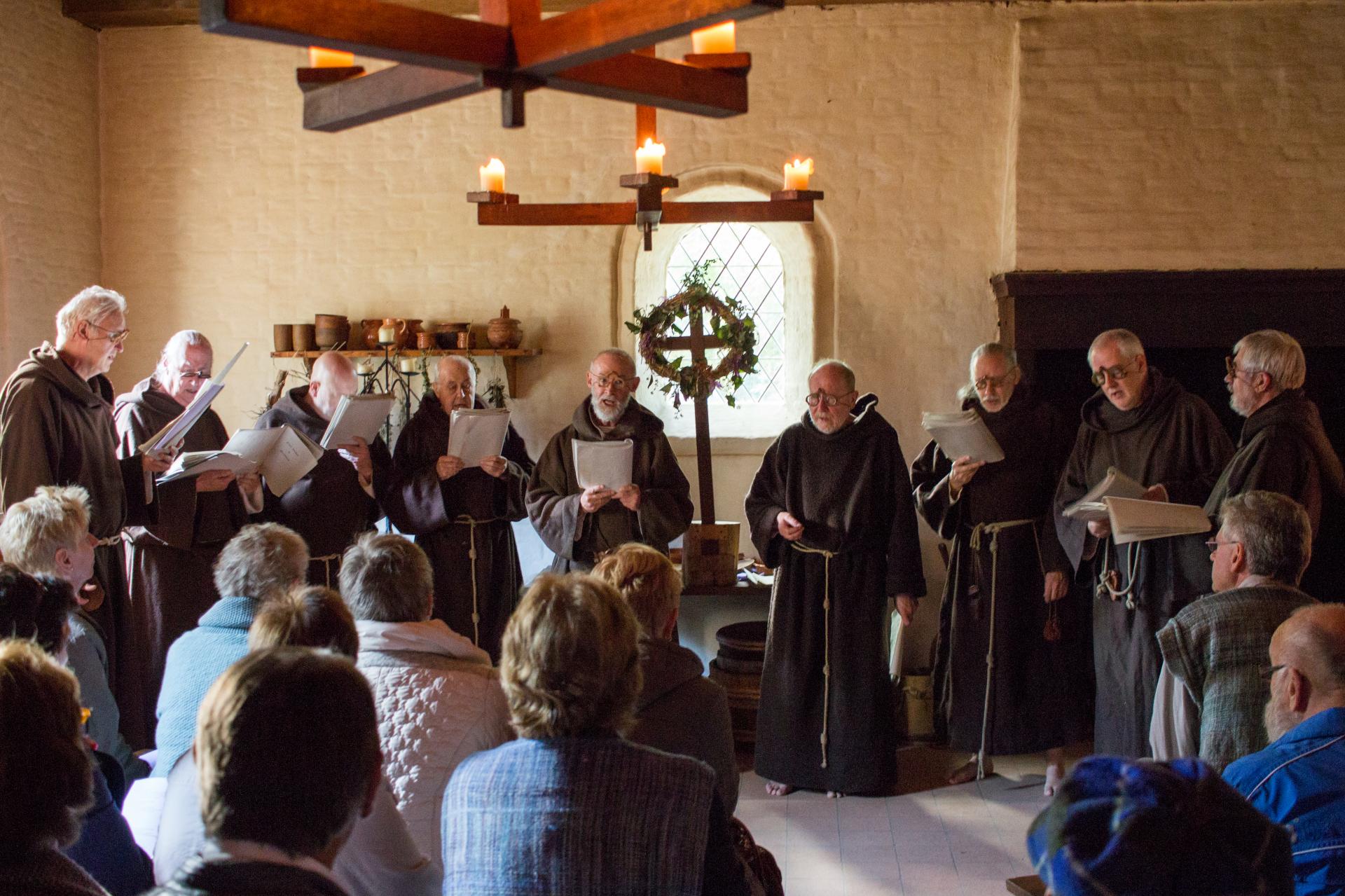 Lees meer over het artikel Tijdens de Archeon Korendag staat het park geheel in het teken van koormuziek.