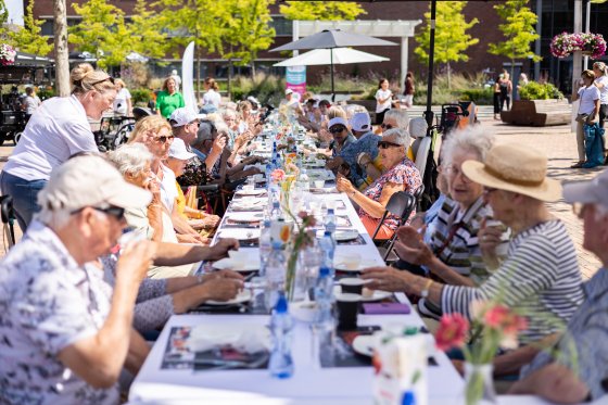 Lees meer over het artikel De Langste Lunchtafel van Bodegraven is terug!