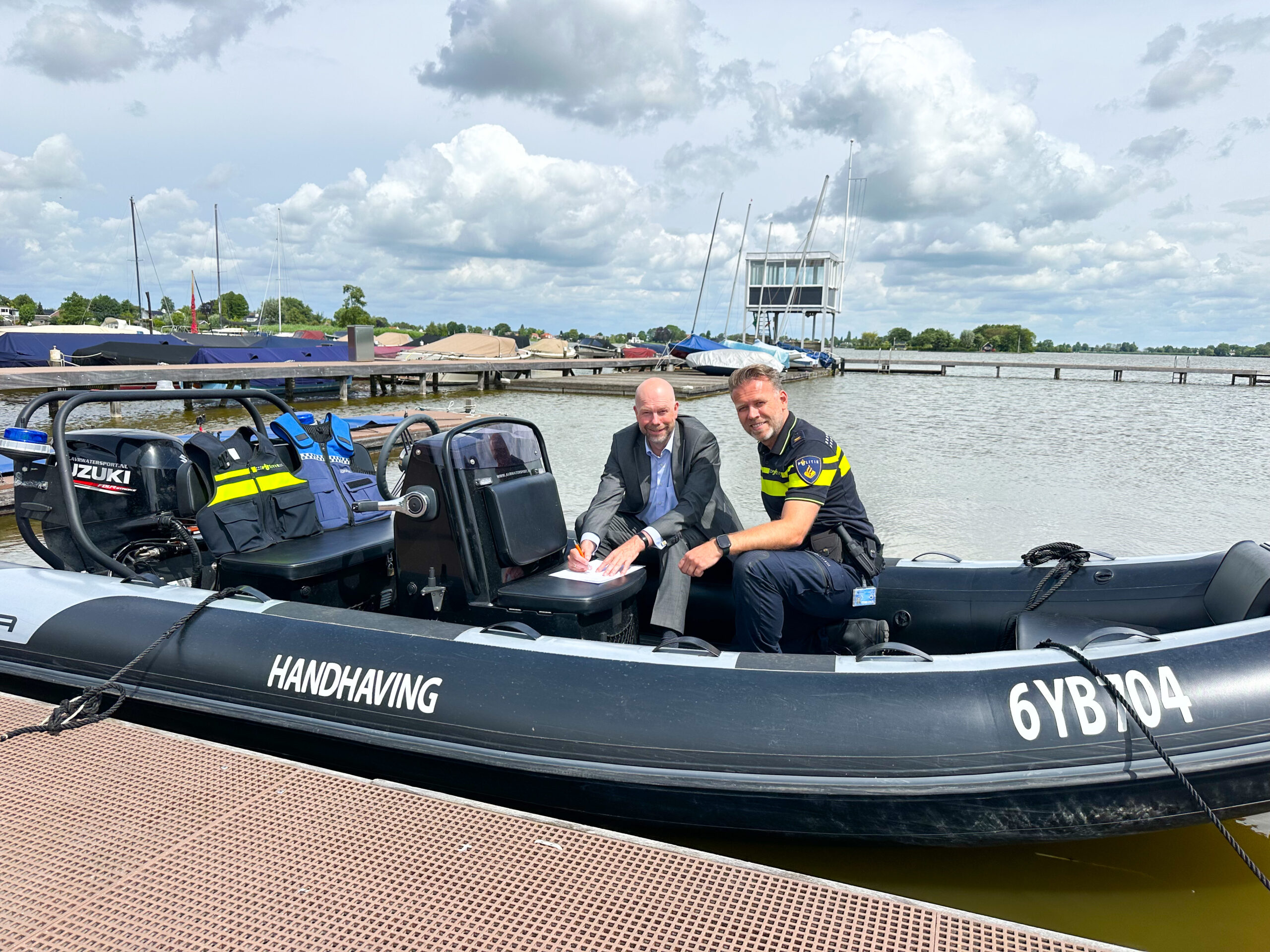 Lees meer over het artikel Politie en gemeente gaan samen de plas op