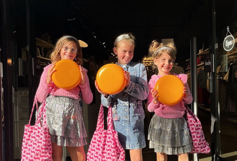Lees meer over het artikel Bekendmaking Kaasprinses en hofmeisjes