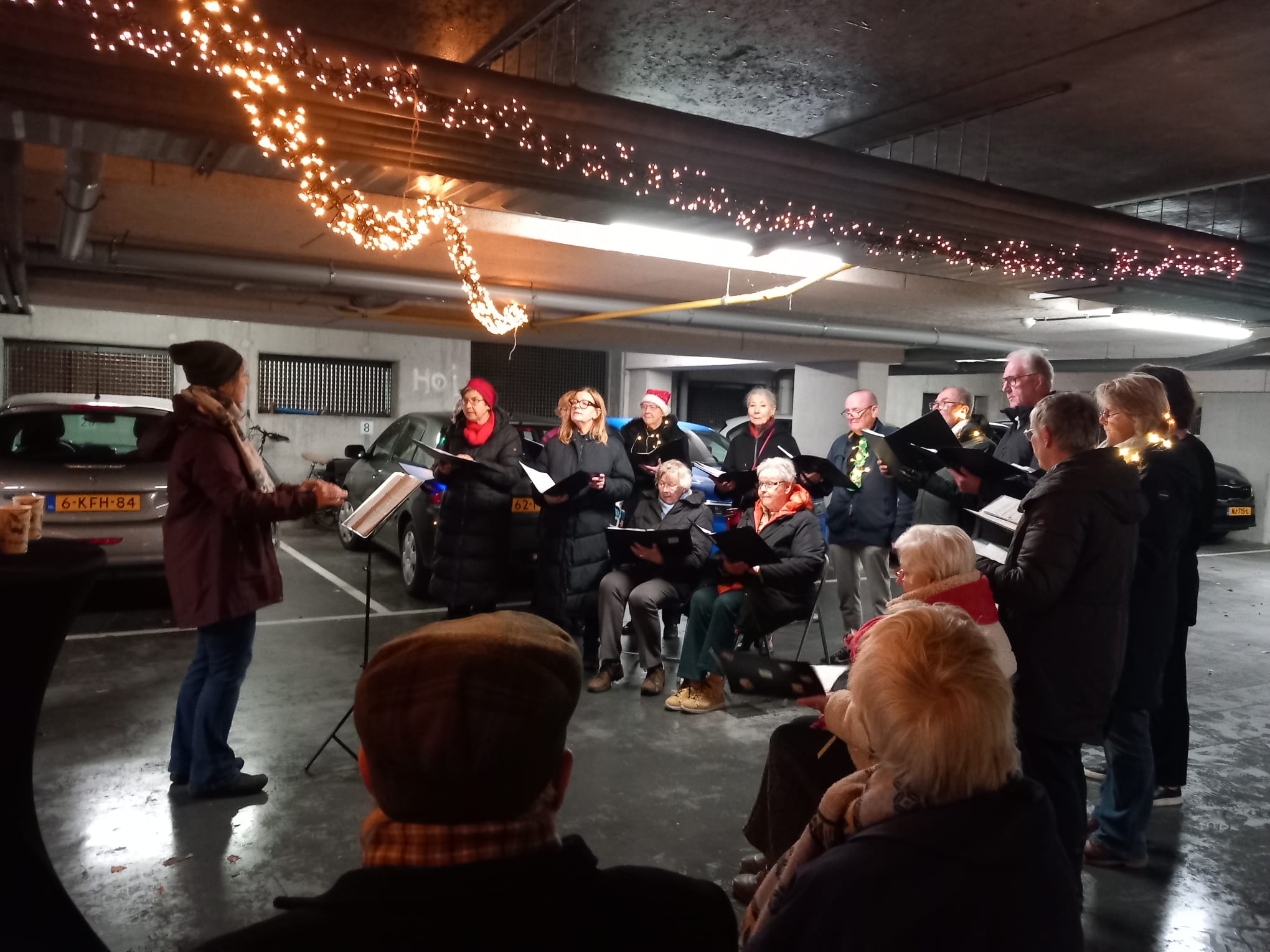 Lees meer over het artikel Kerstkelder Concert: Een Gezellige Kersttraditie