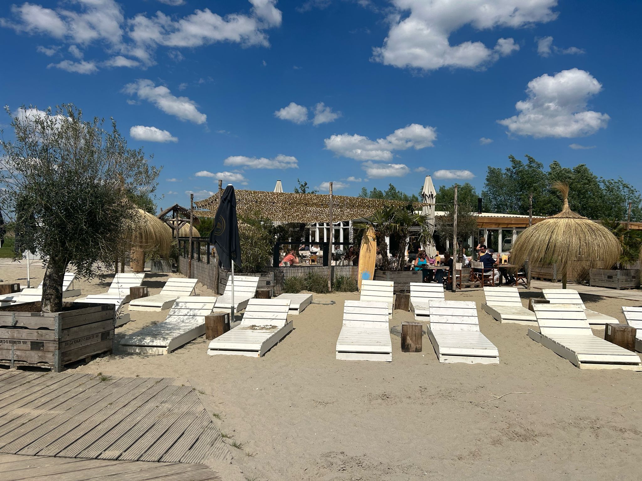 Lees meer over het artikel Zó voelt Nieuwkoop ineens als Ibiza (alleen dan zonder vliegstress)