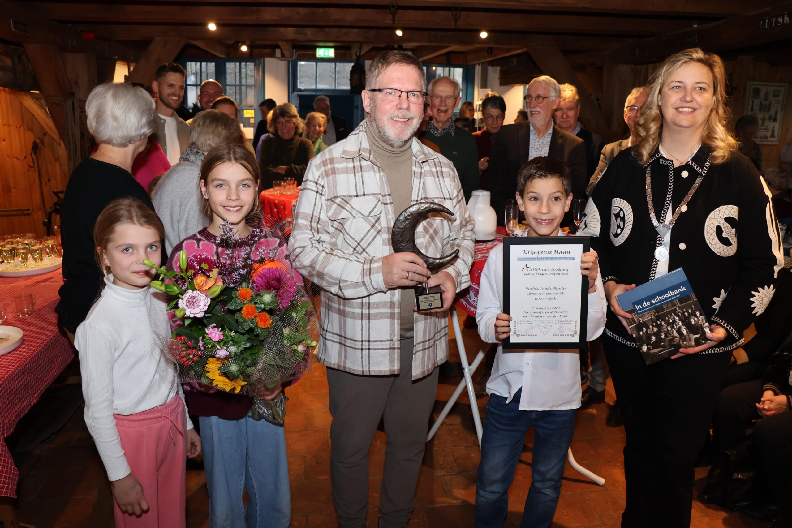 Lees meer over het artikel Nieuwe tentoonstelling Staal Boot Lied geopend in het Streekmuseum Krimpenerwaard