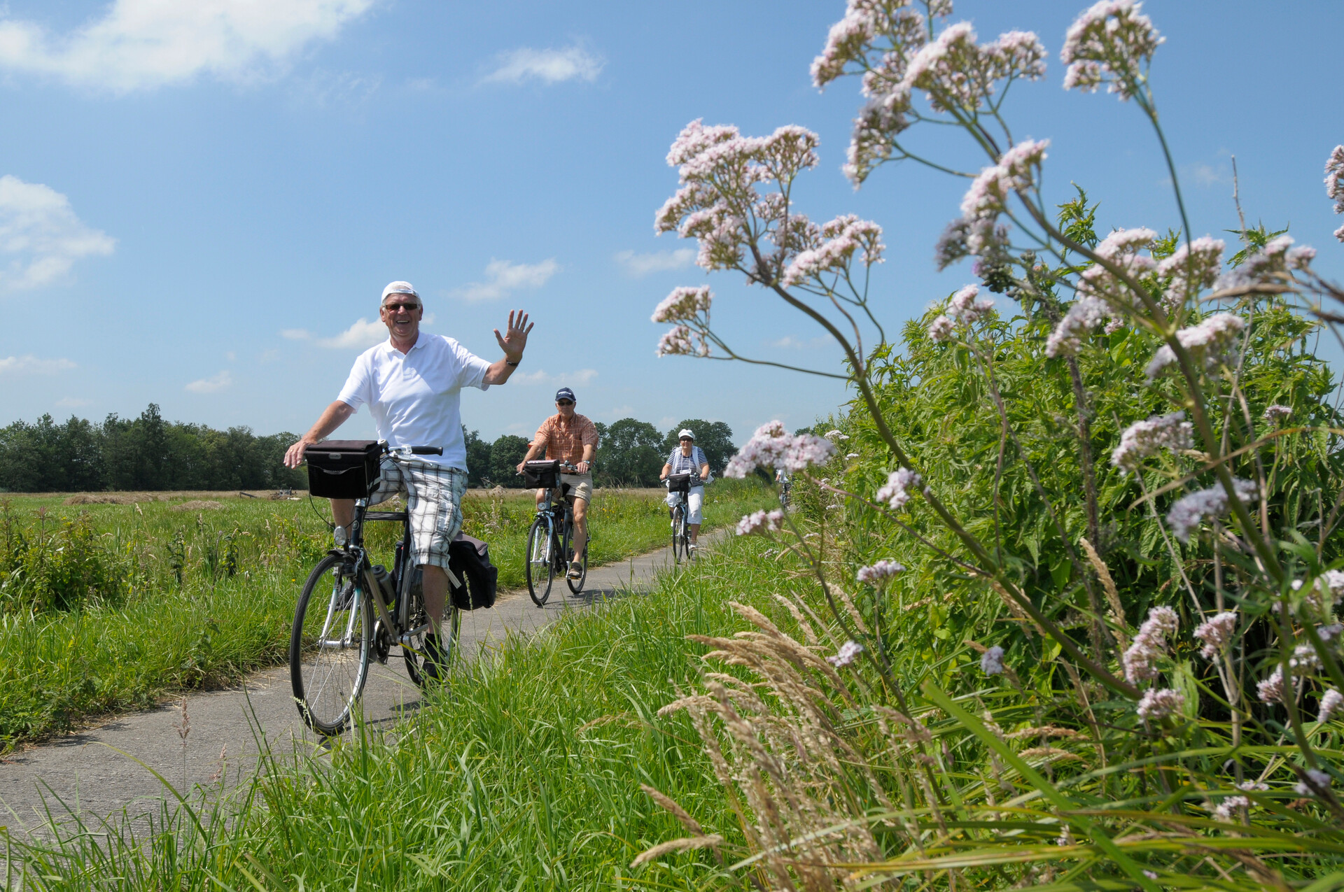 Lees meer over het artikel Natuurmonumenten lanceert nieuwe fietsroute rond de nieuwe natuur van de Nieuwkoopse Plassen